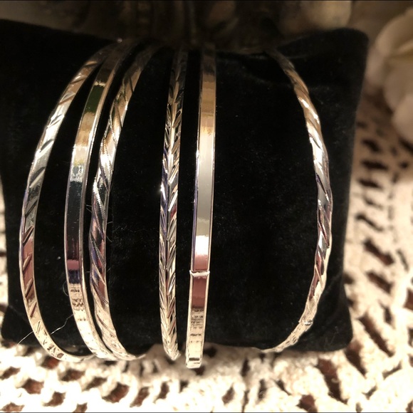 paparazzi Jewelry - ♦️🆕🔥Beautiful Bangels‼️ nickel & lead free‼️